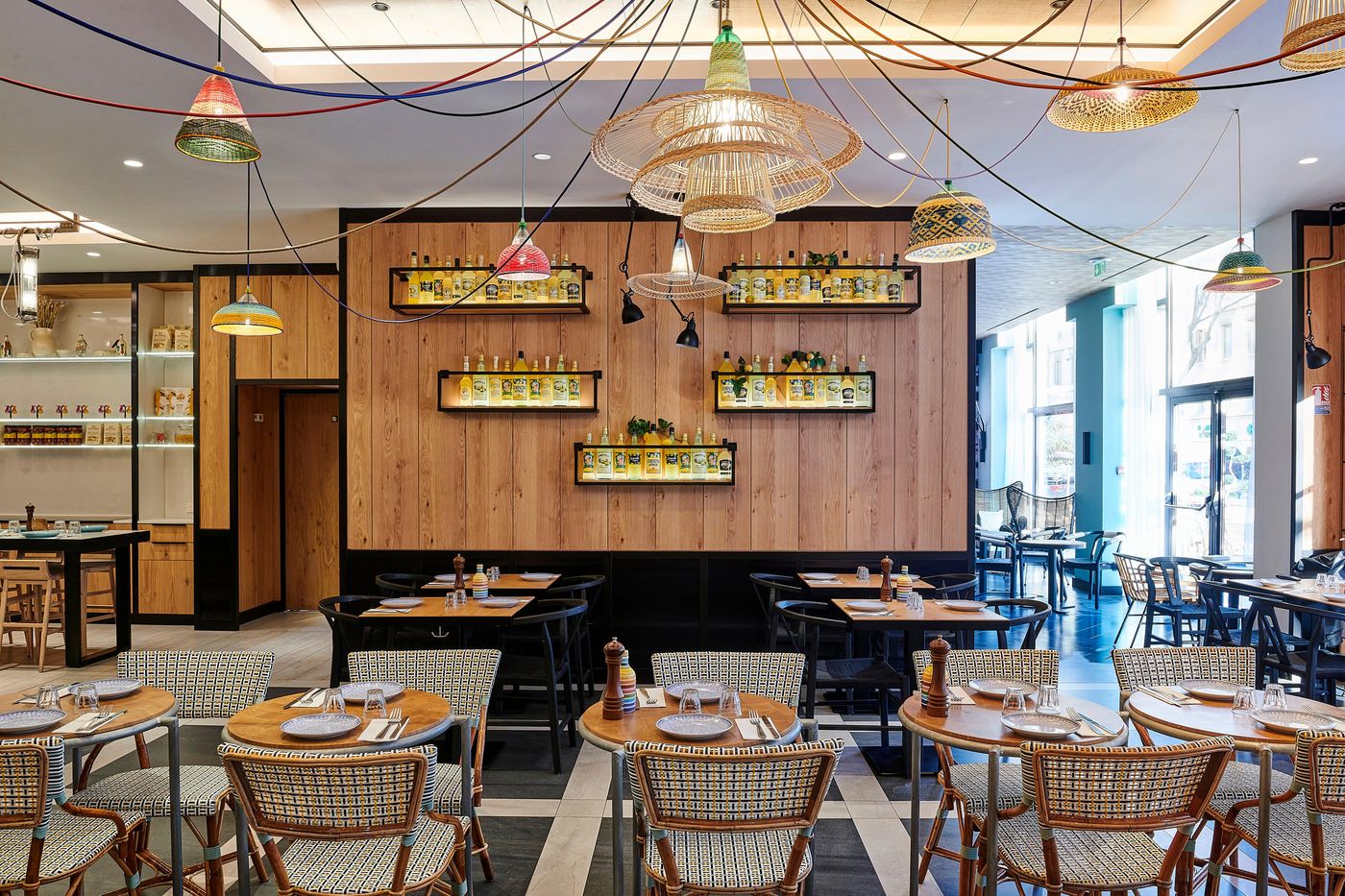 Holiday-Inn-Nice-Restaurant-29