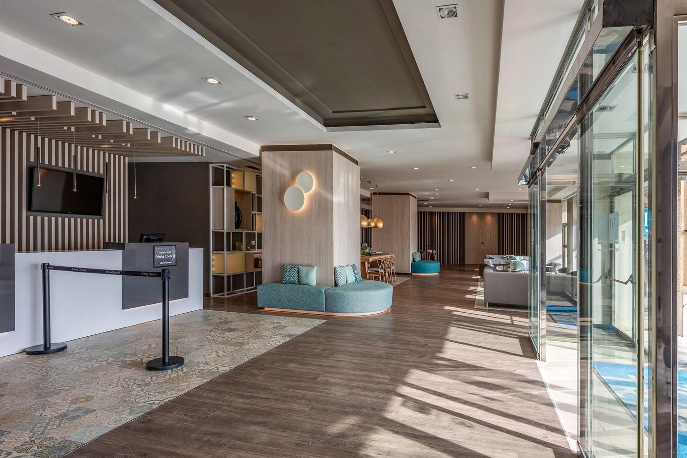 TRYP-Cadiz-La-Caleta-Hotel-Lobby-65