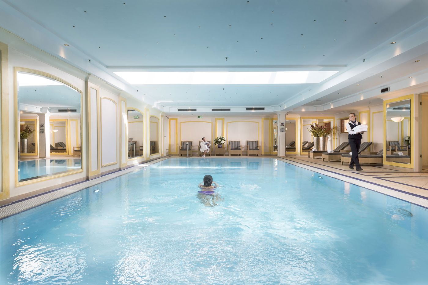 JW-Marriott-Hotel-Berlin-Pool-74