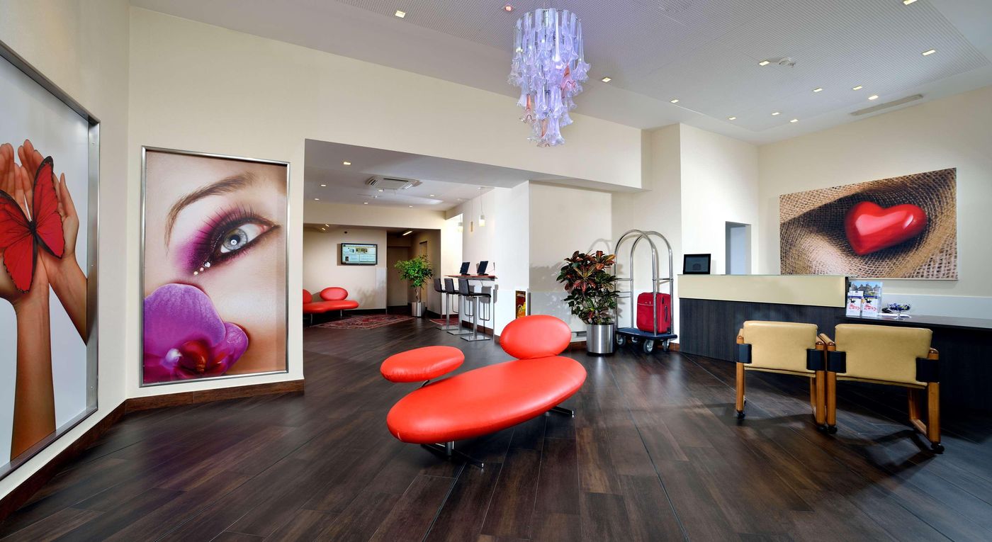 Best Western Plus City Hotel - Italy - Genova - Lobby - 7