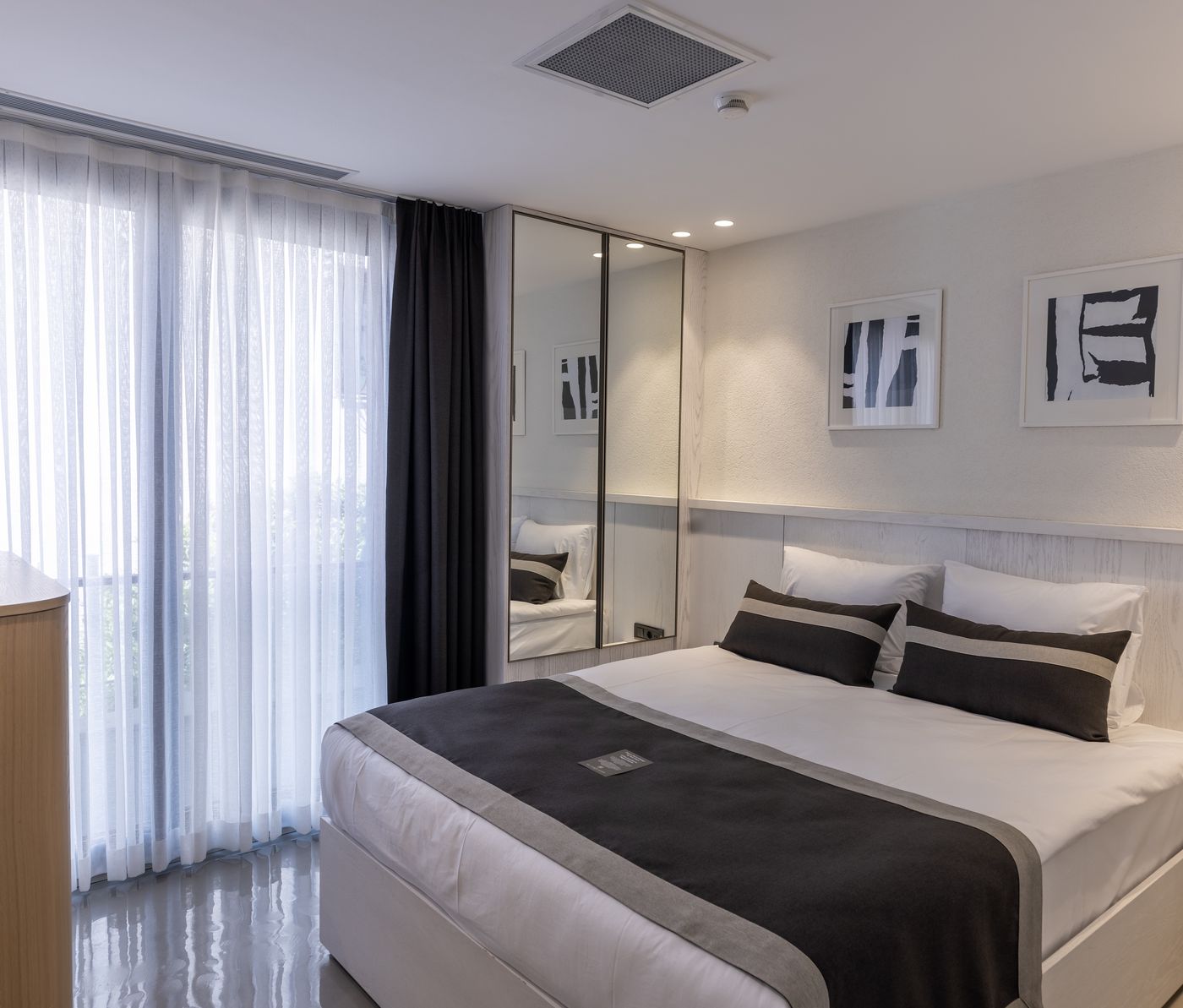 The-Public-Ortakoy-Room-4