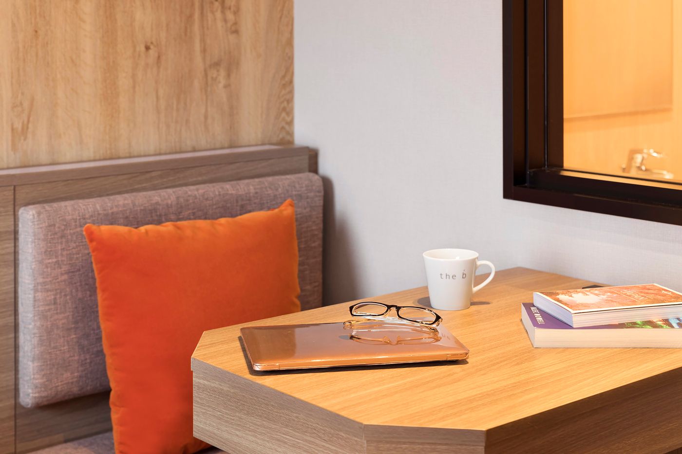 the b ochanomizu-Japan-TOKYO-Room-10