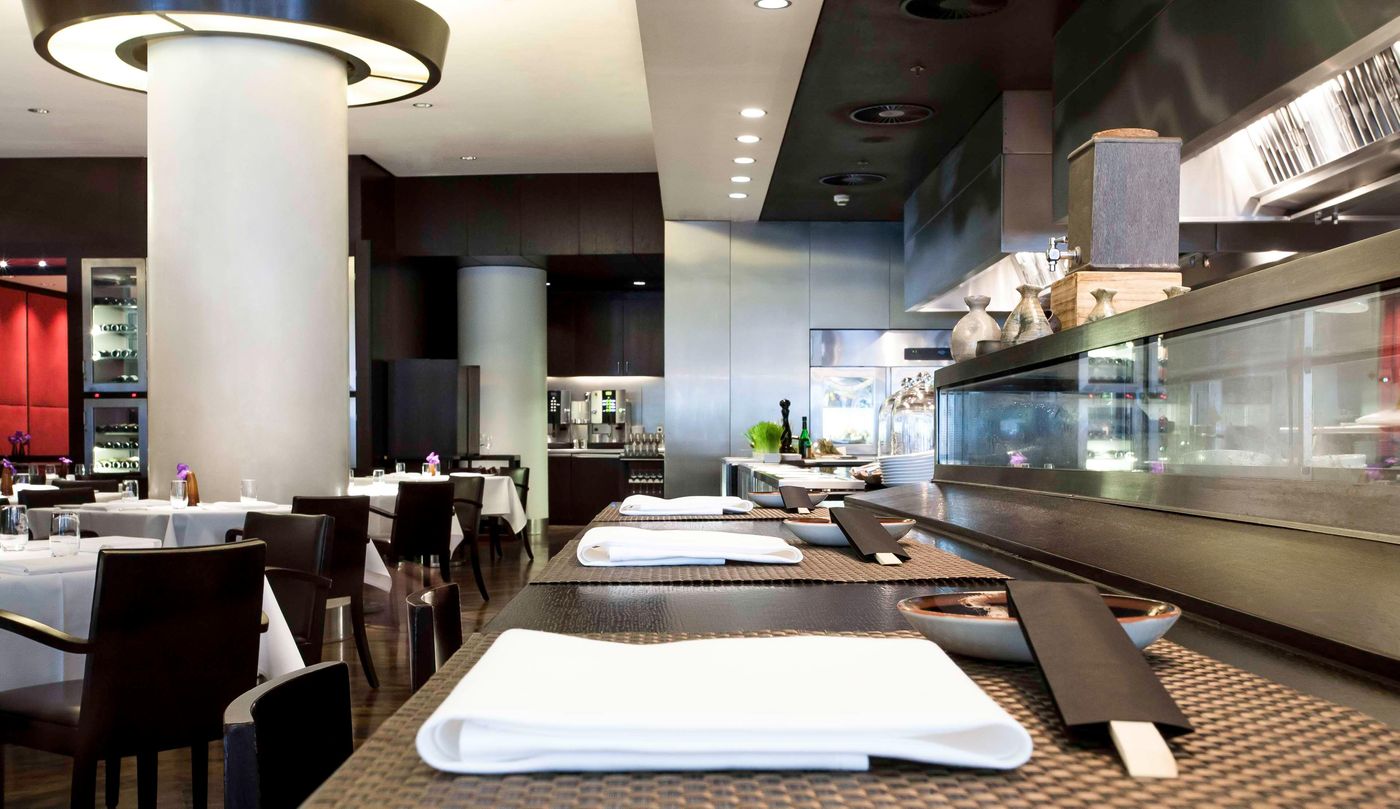 Grand-Hyatt-Berlin-Restaurant-63