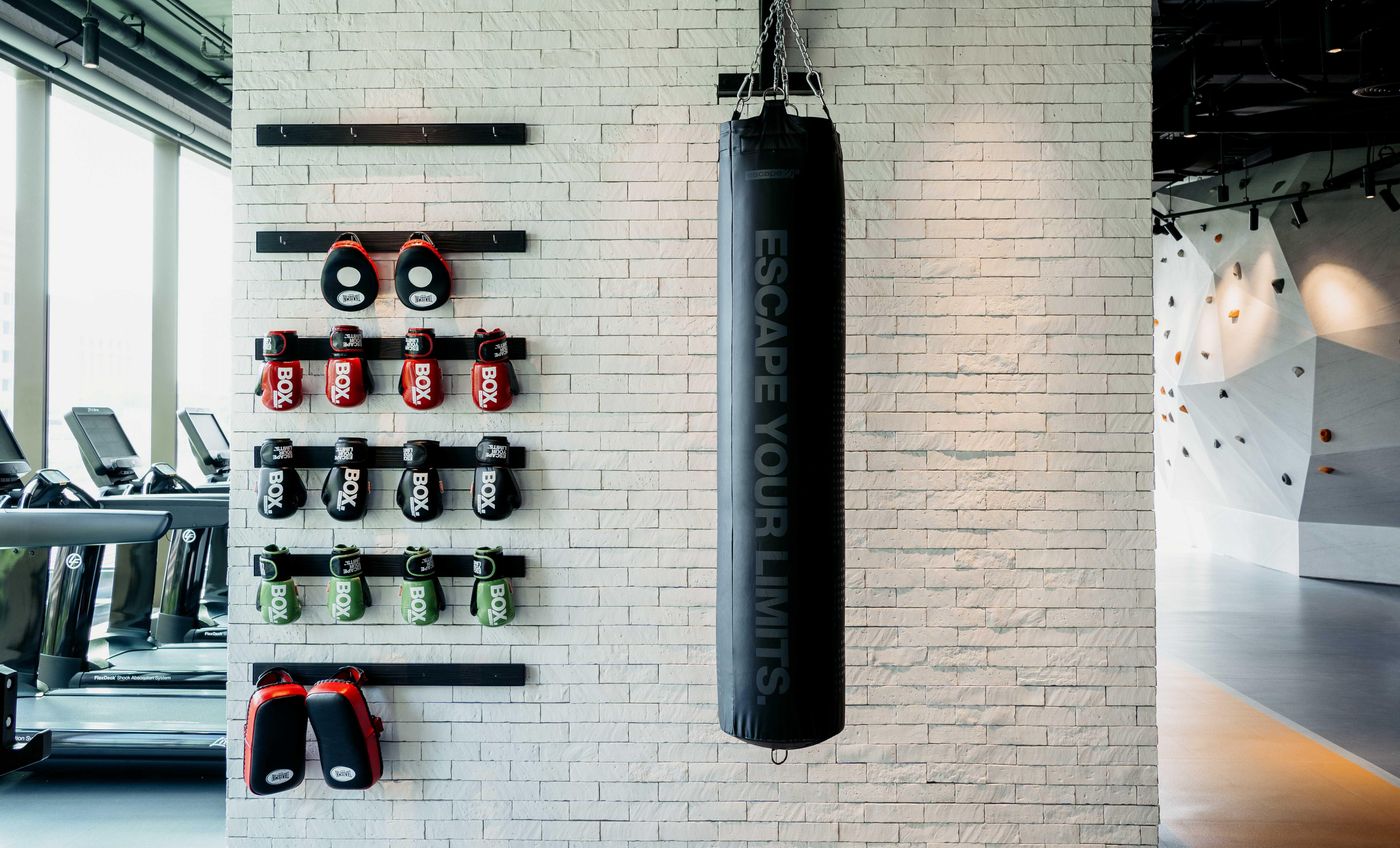 Kimpton-Maa-Lai-Hotel-Bangkok-Sports-and-Entertainment-67