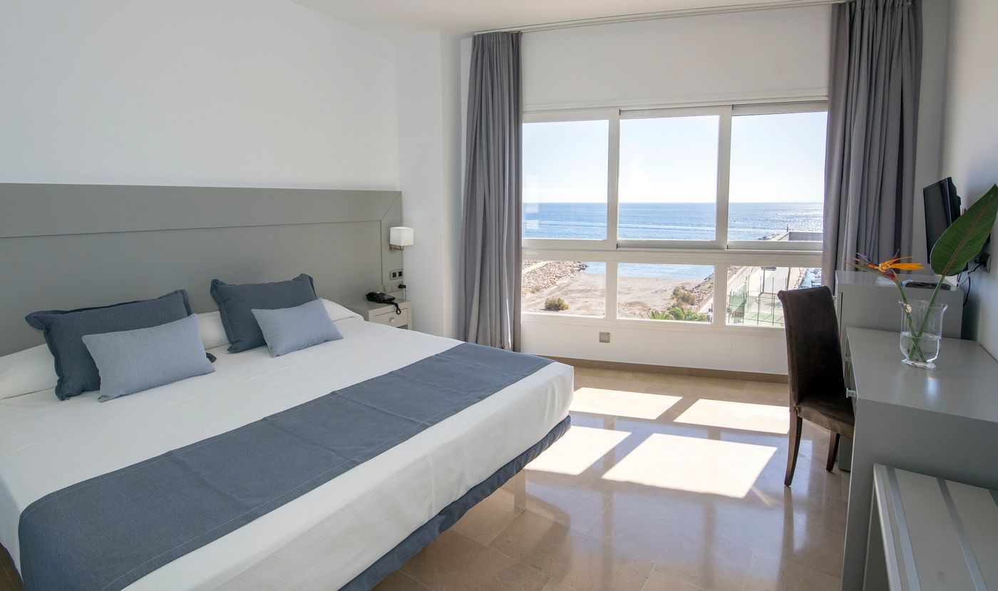 Puerto-Juan-Montiel-Spa-and-Base-N----utica-Room-12