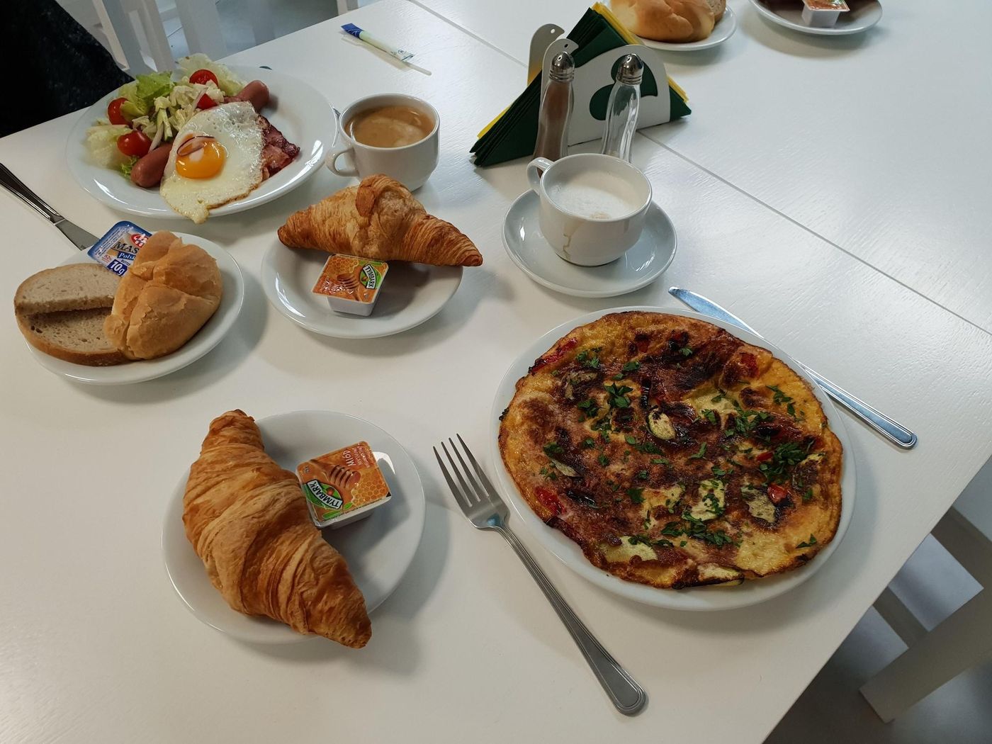 Senator Warsaw Apartments - Poland - Warsaw - Restaurant - 3