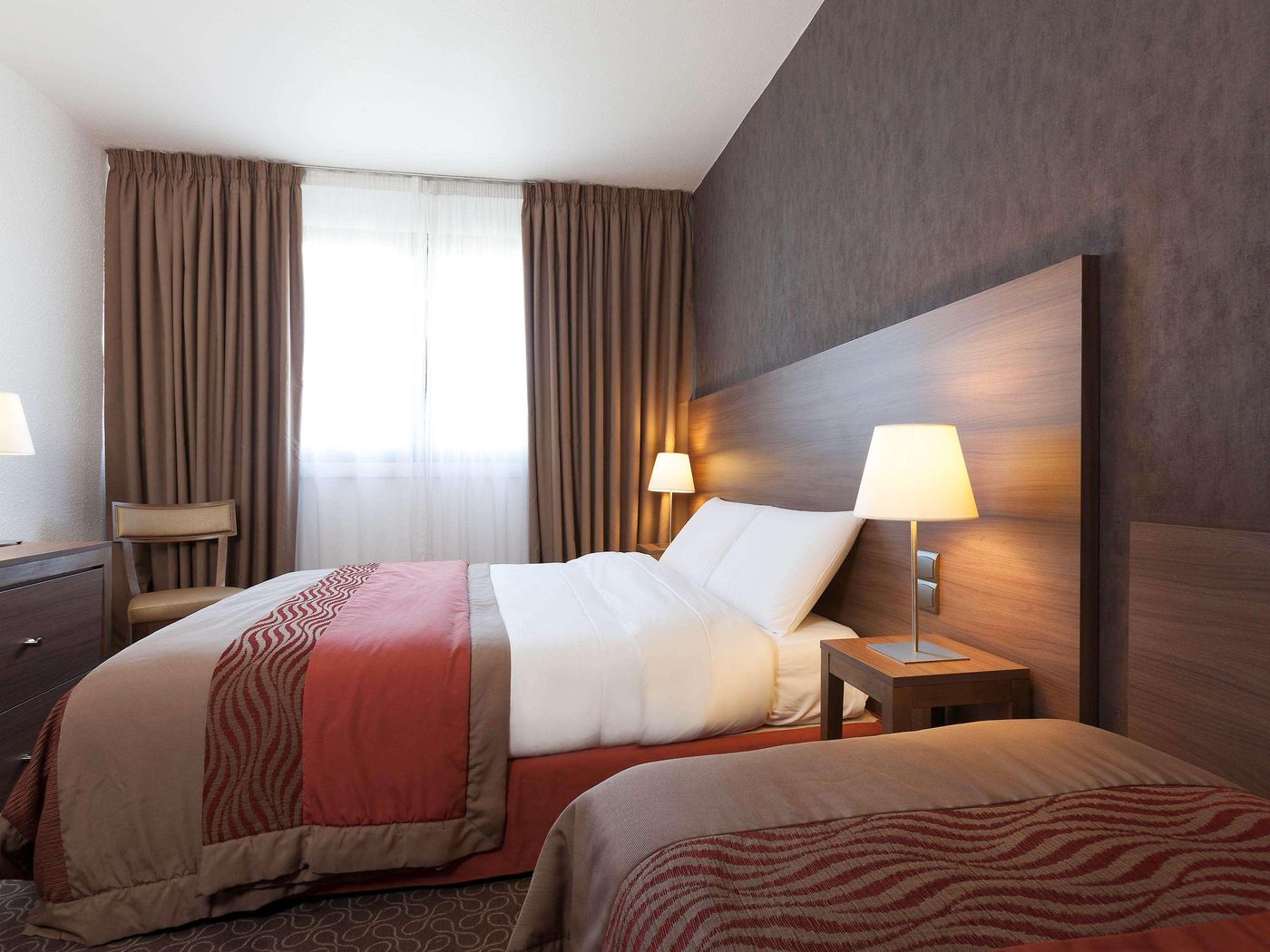 Mercure-Versailles-Parly-2-Room-27