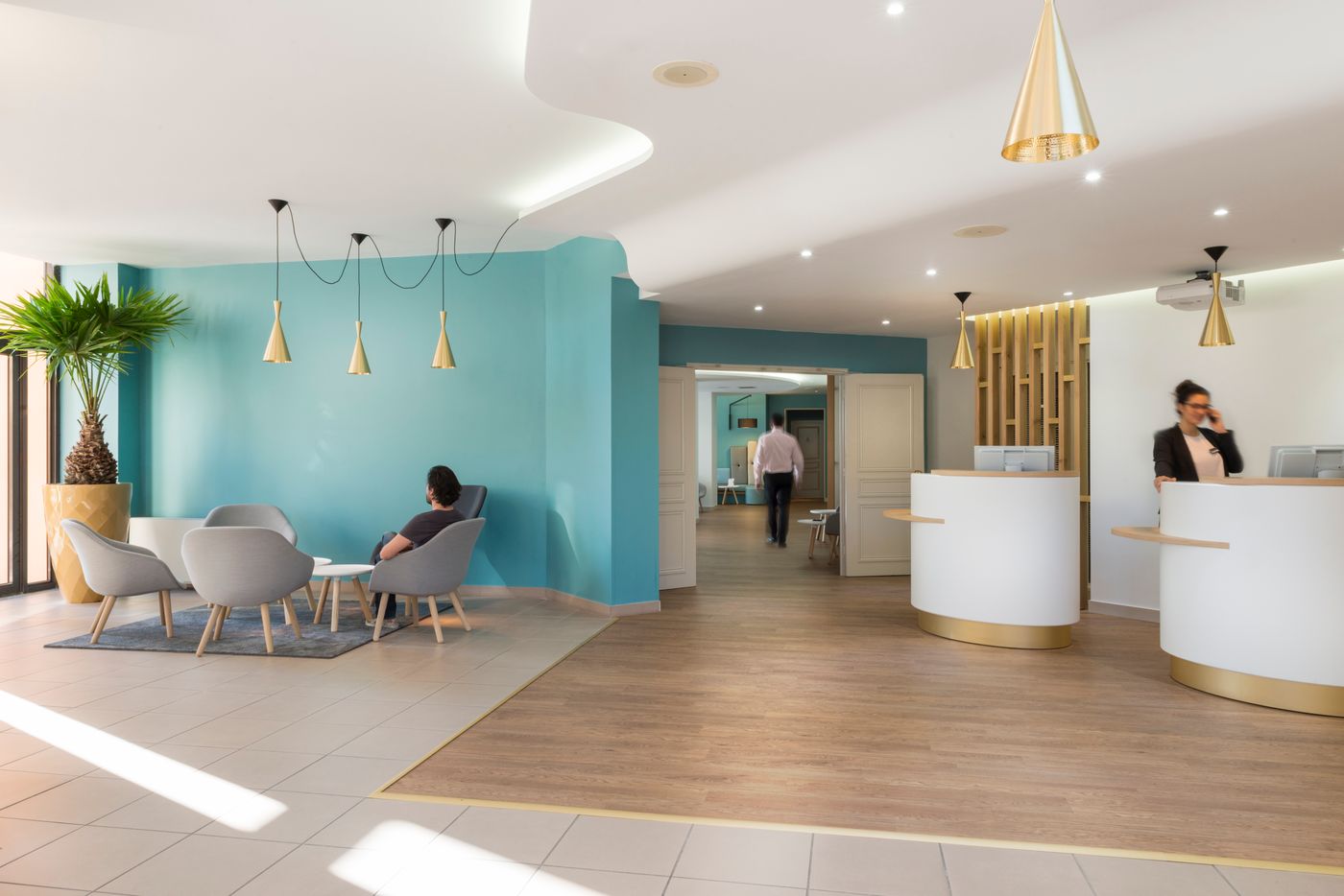 Les-Jardins-de-Sainte-Maxime-Lobby-30