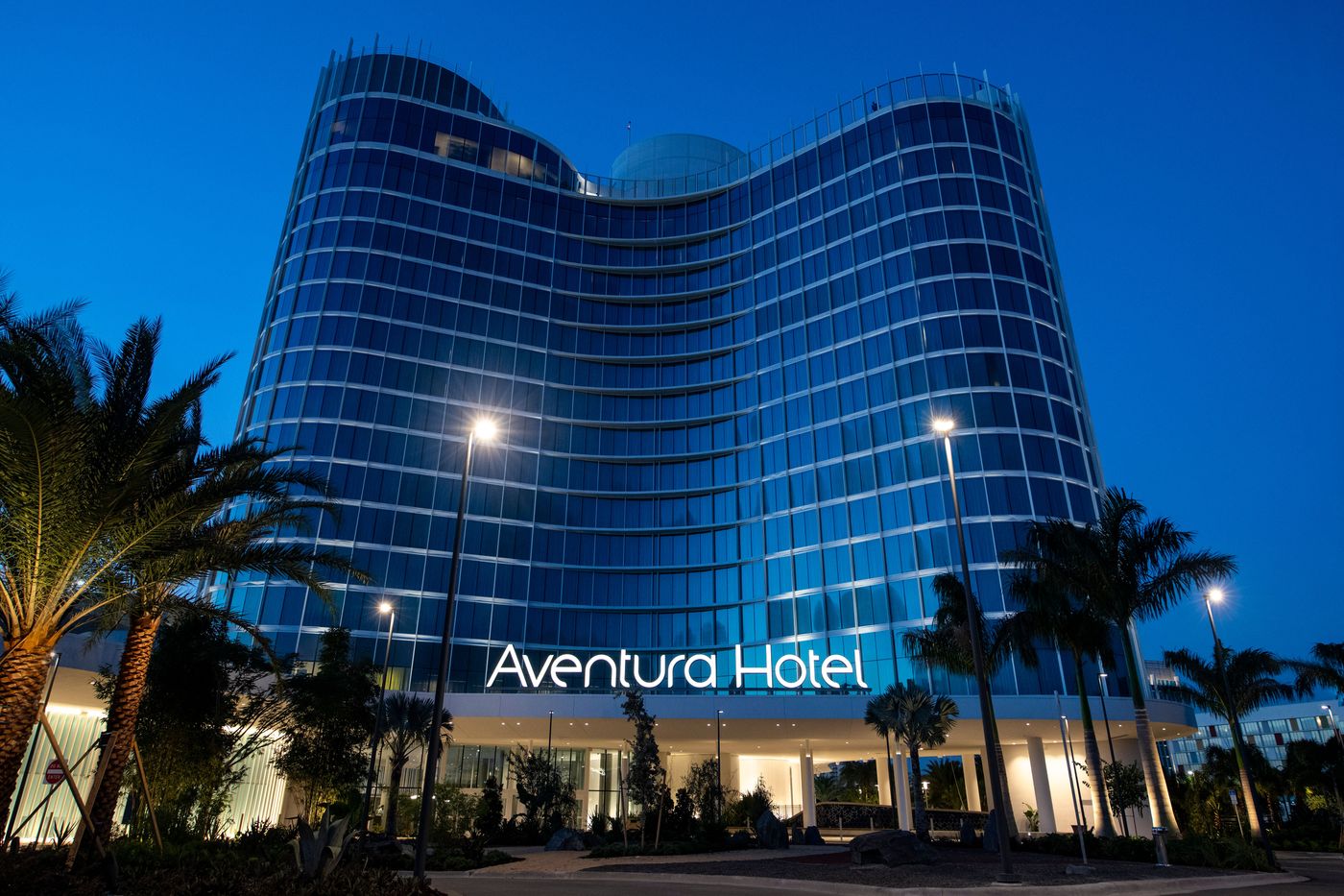 Universals Aventura Hotel
