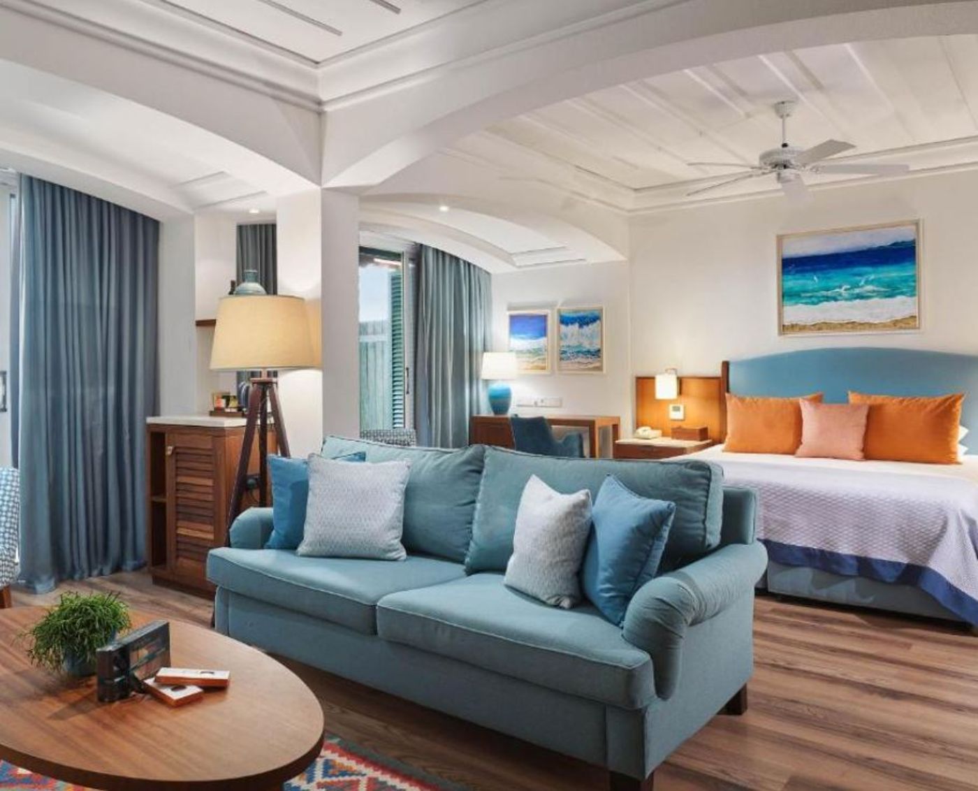 Columbia-Beach-Resort-Room-19