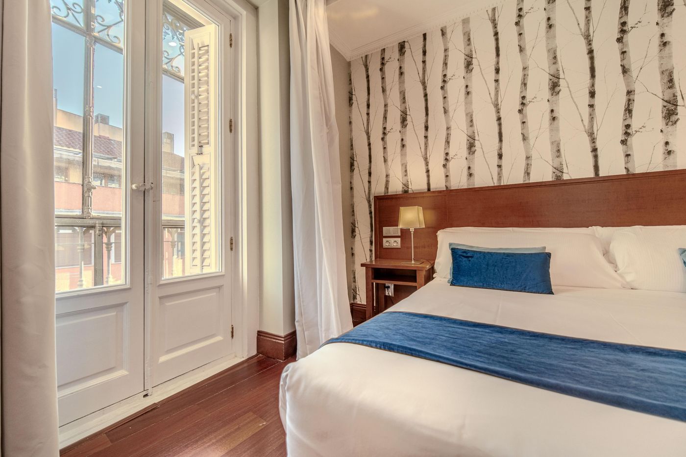 Lusso-Hotel-Infantas-Room-30