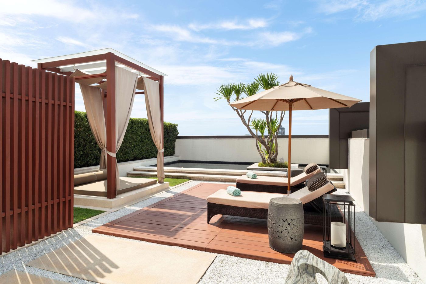 Siam-Kempinski-Room-1