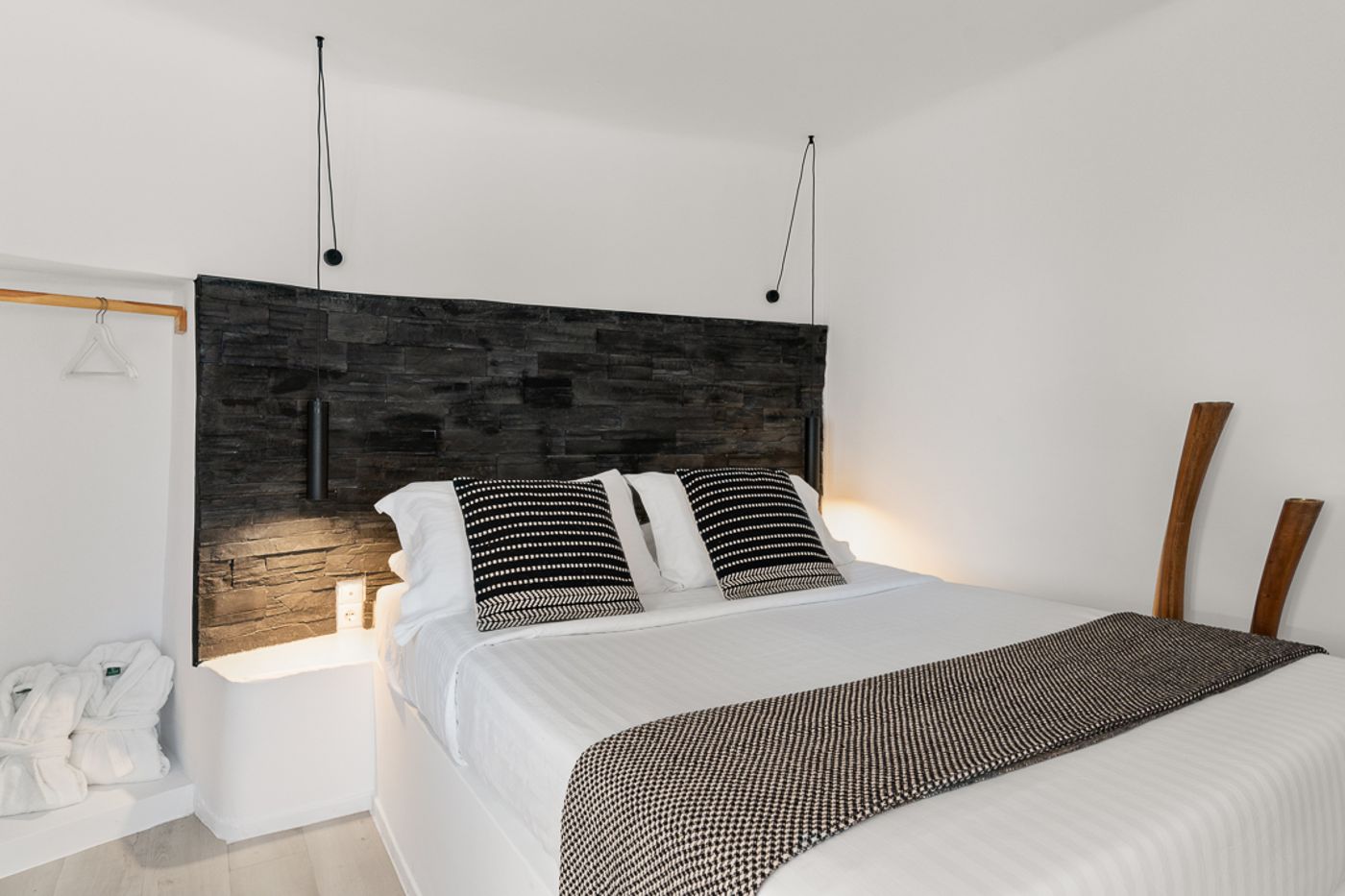 Mill-Houses-New-Elegant-Suites-Room-12