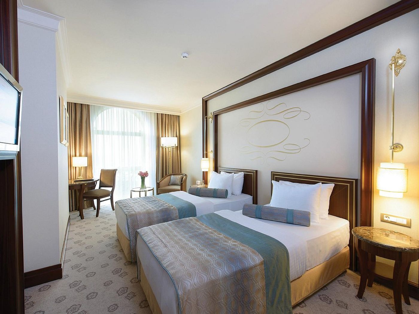 Elite World Istanbul Taksim Hotel