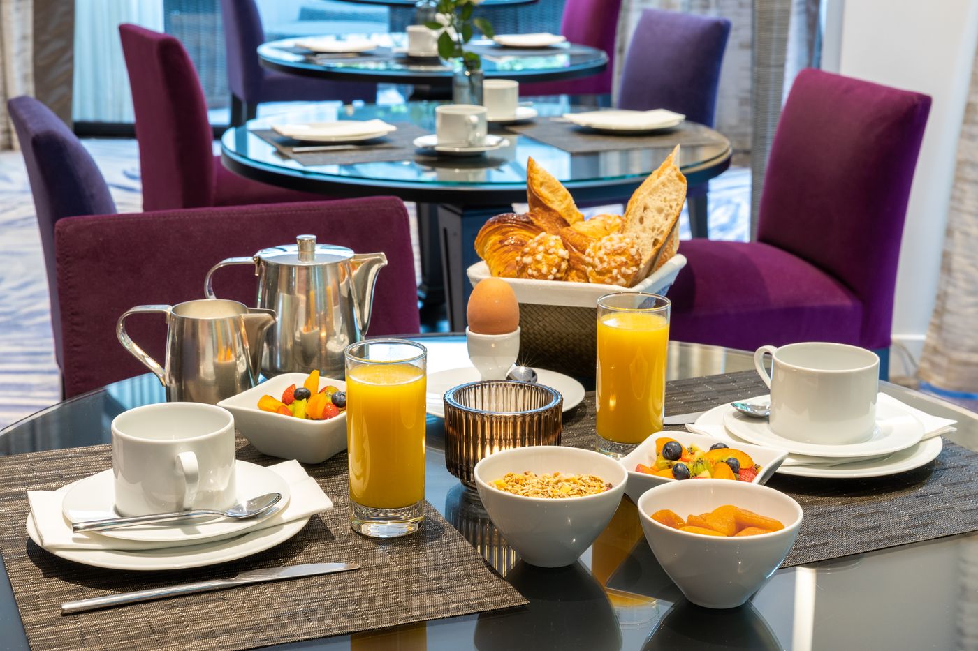 Garden-Elysee-Restaurant-36