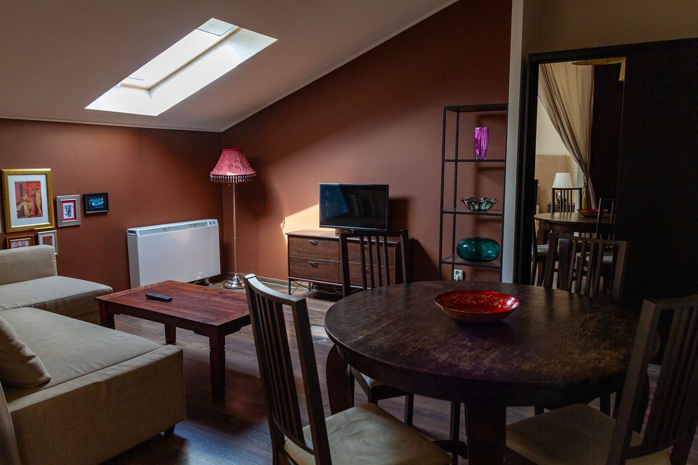 Lounge-Apartments-Room-19