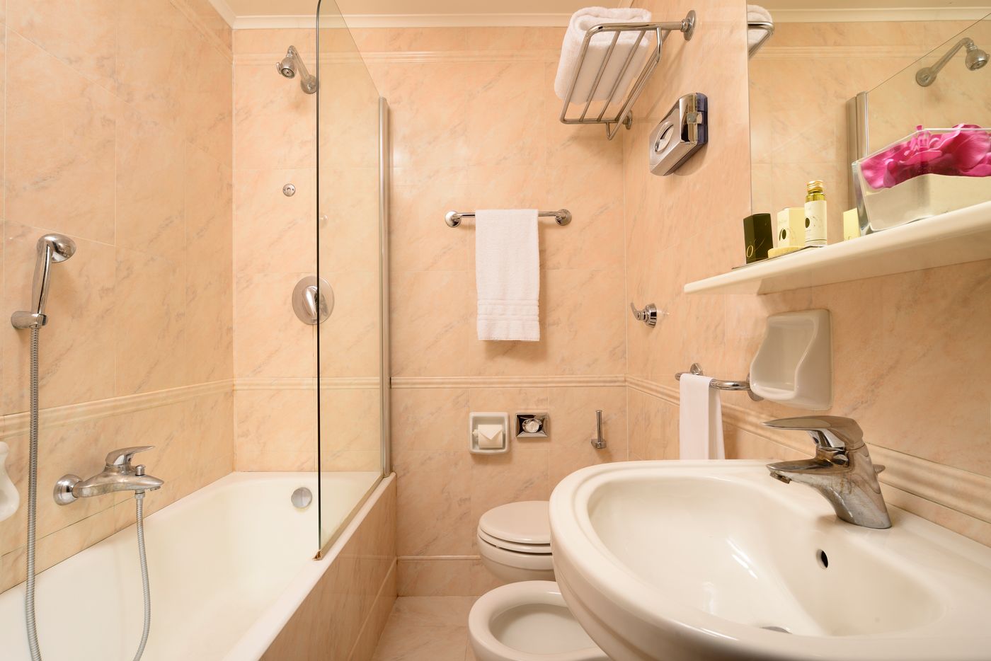 The-Hoxton--Rome-Room-30