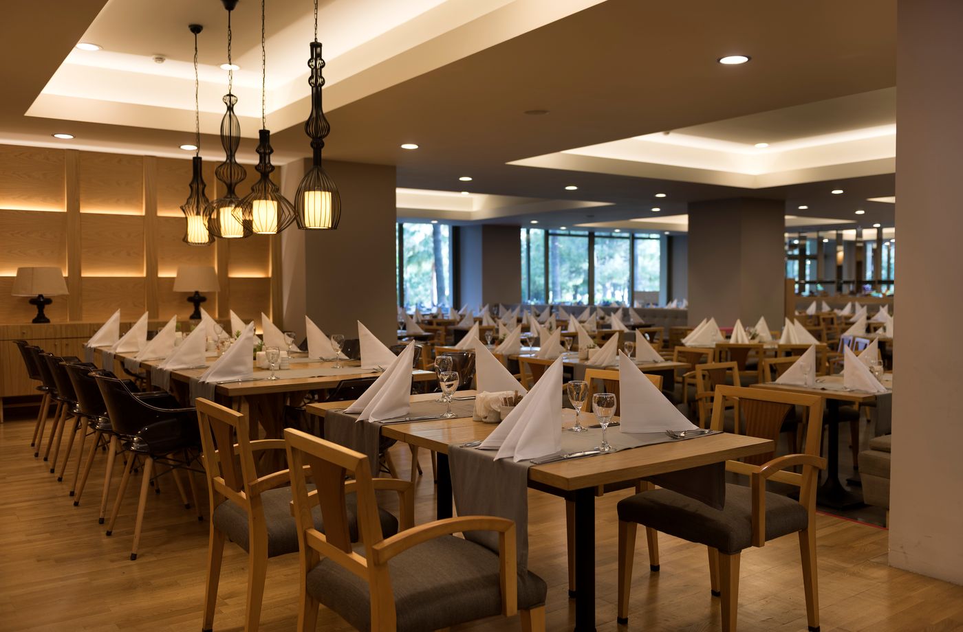 Barut-Hemera-Restaurant-39