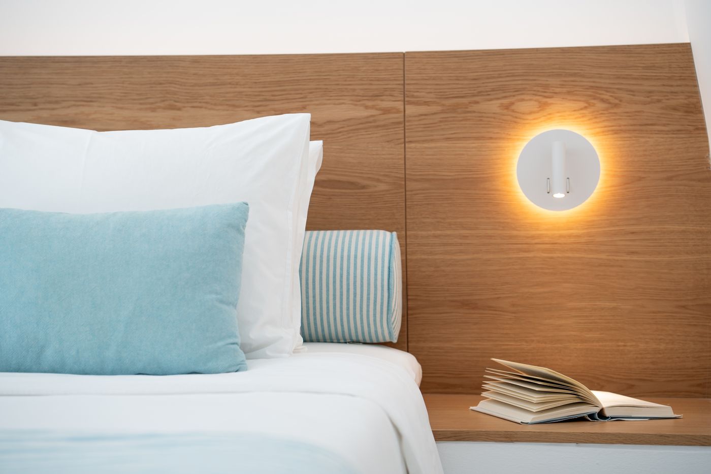 Santorini-Kastelli-Resort-Room-52