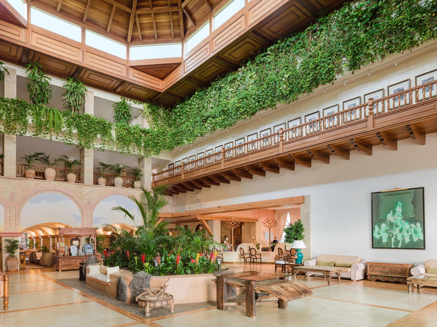 Princesa-Yaiza-Suite-Hotel-Resort-Lobby-49