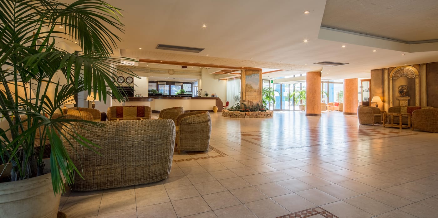 Unahotel-Naxos-Beach-Lobby-56