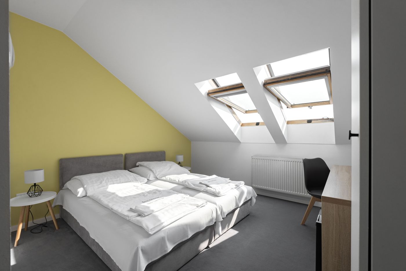 Hotel-Chesscom-Room-19