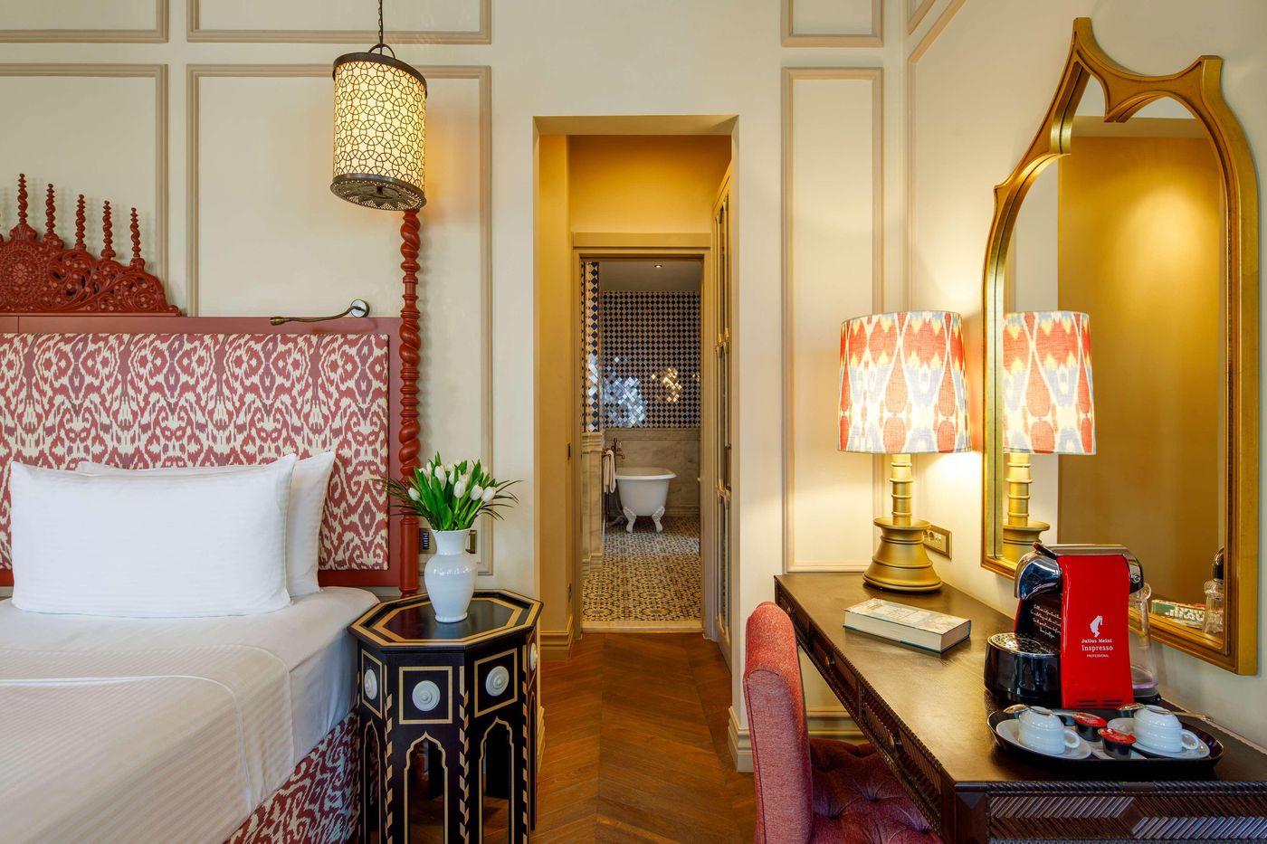 Hagia-Sofia-Mansions-Curio-Collection-by-Hilton-Room-52