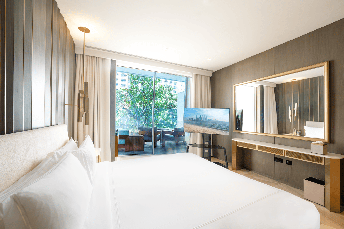 FIVE Palm Jumeirah 15.10