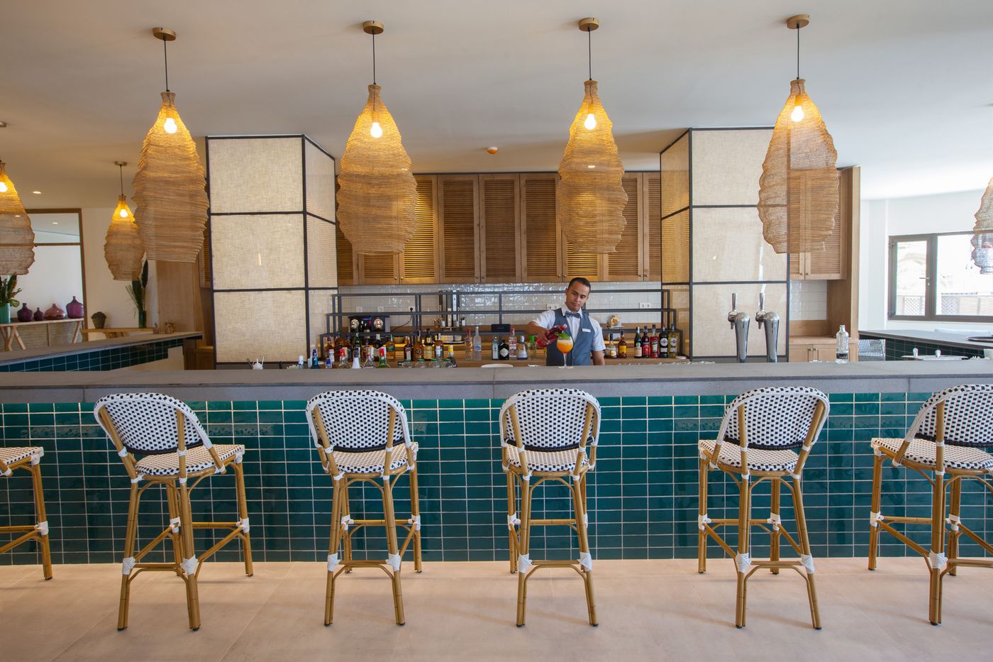 Corallium-Dunamar-by-Lopesan-Hotels-Bar-35