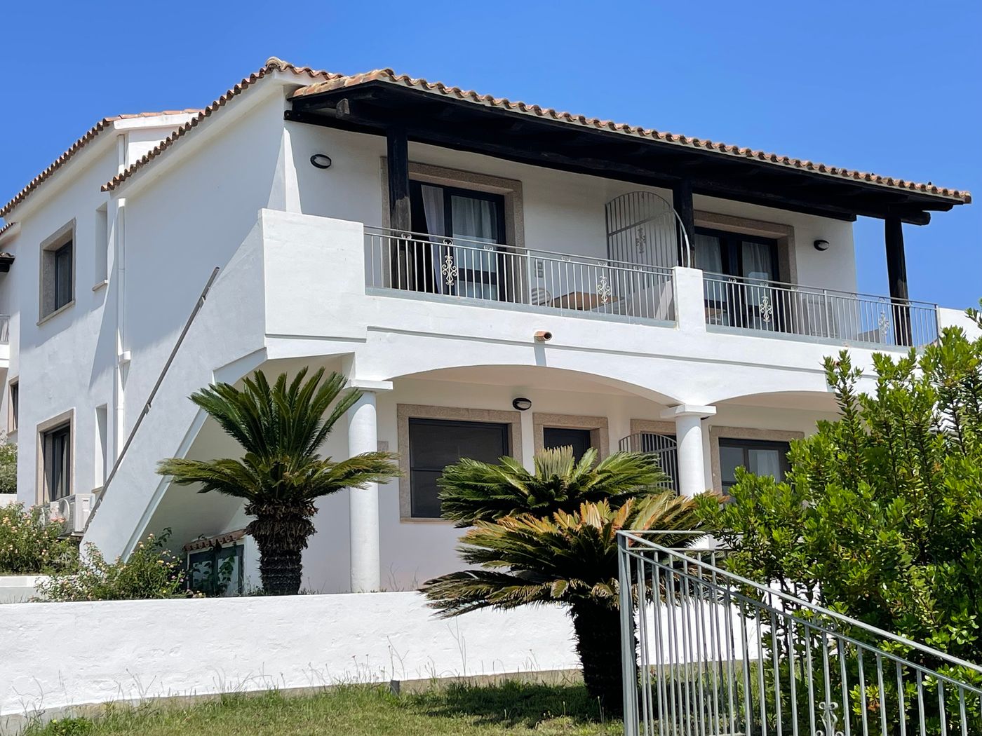 La-Smeraldina-Resort-General-view-11