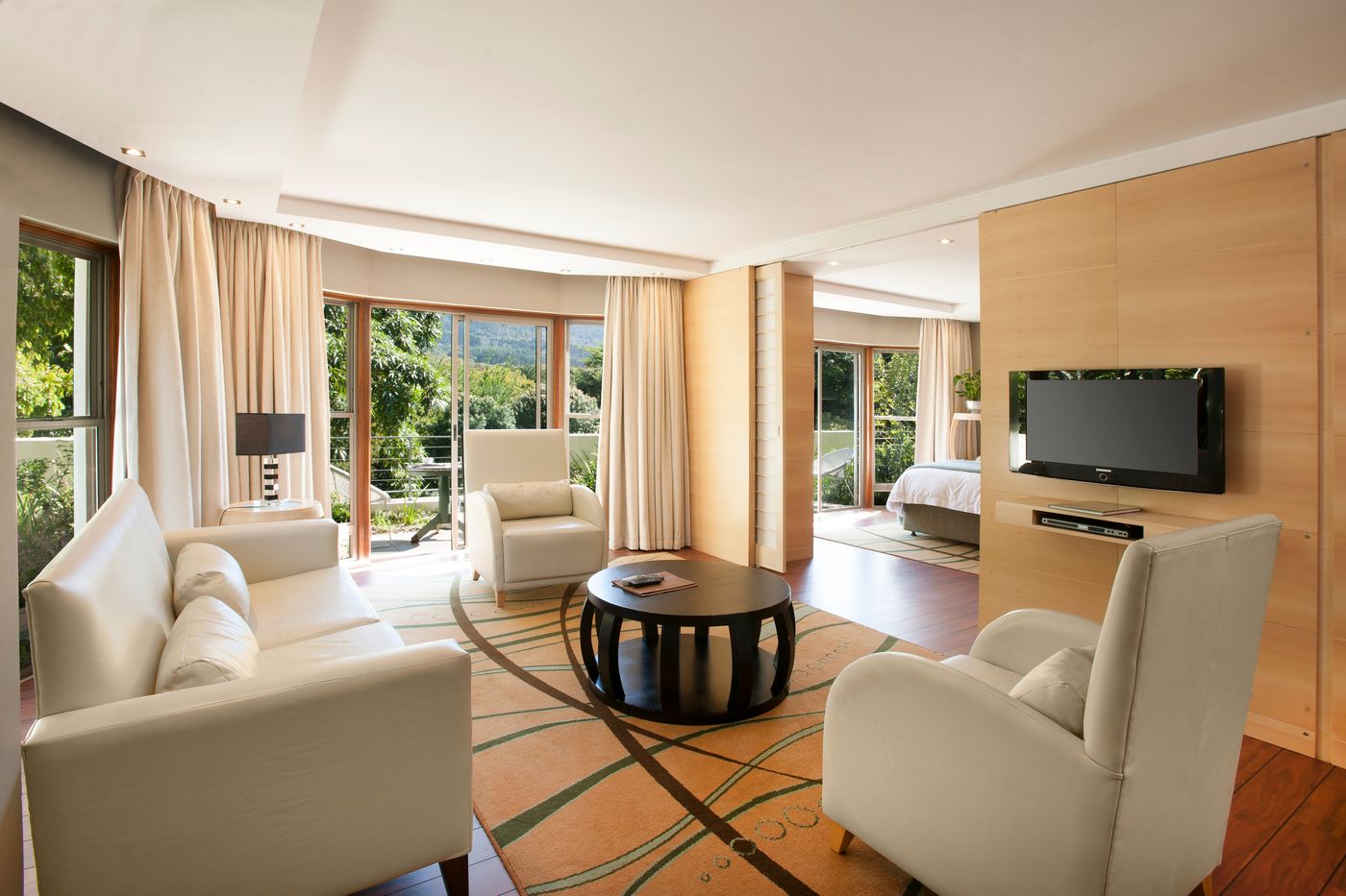Vineyard-Hotel-Room-9