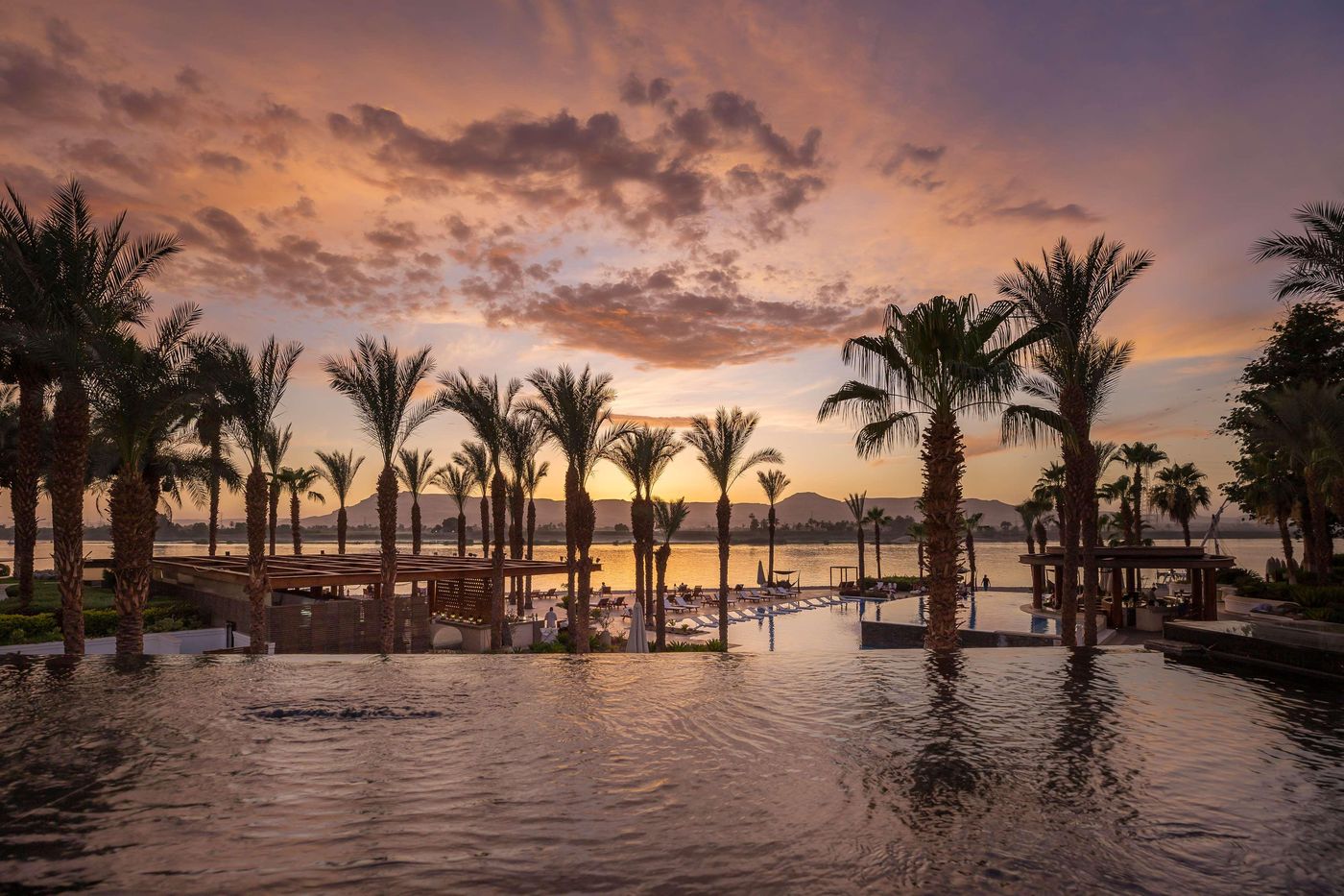 Hilton-Luxor-Resort---Spa-General-view-65