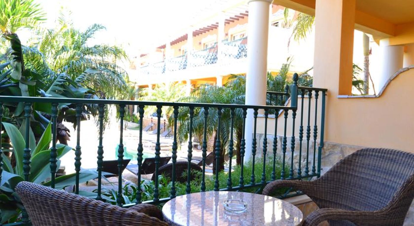 Dom-Manuel-I-Room-11