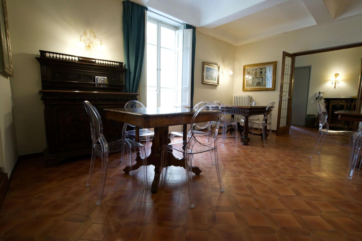 La-Terrazza-Di-Via-Elisa-Lobby-10