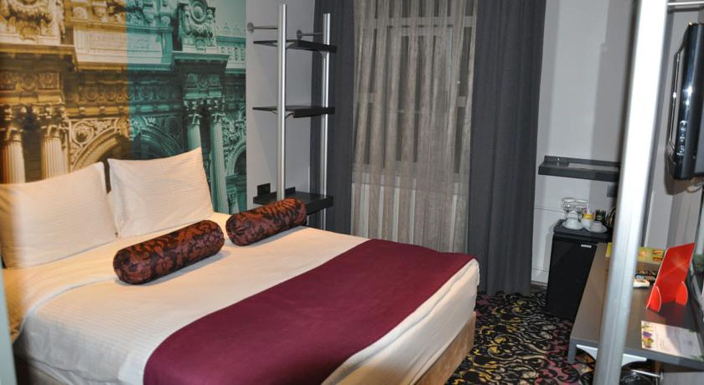 Tulip-City-Hotel-Room-7