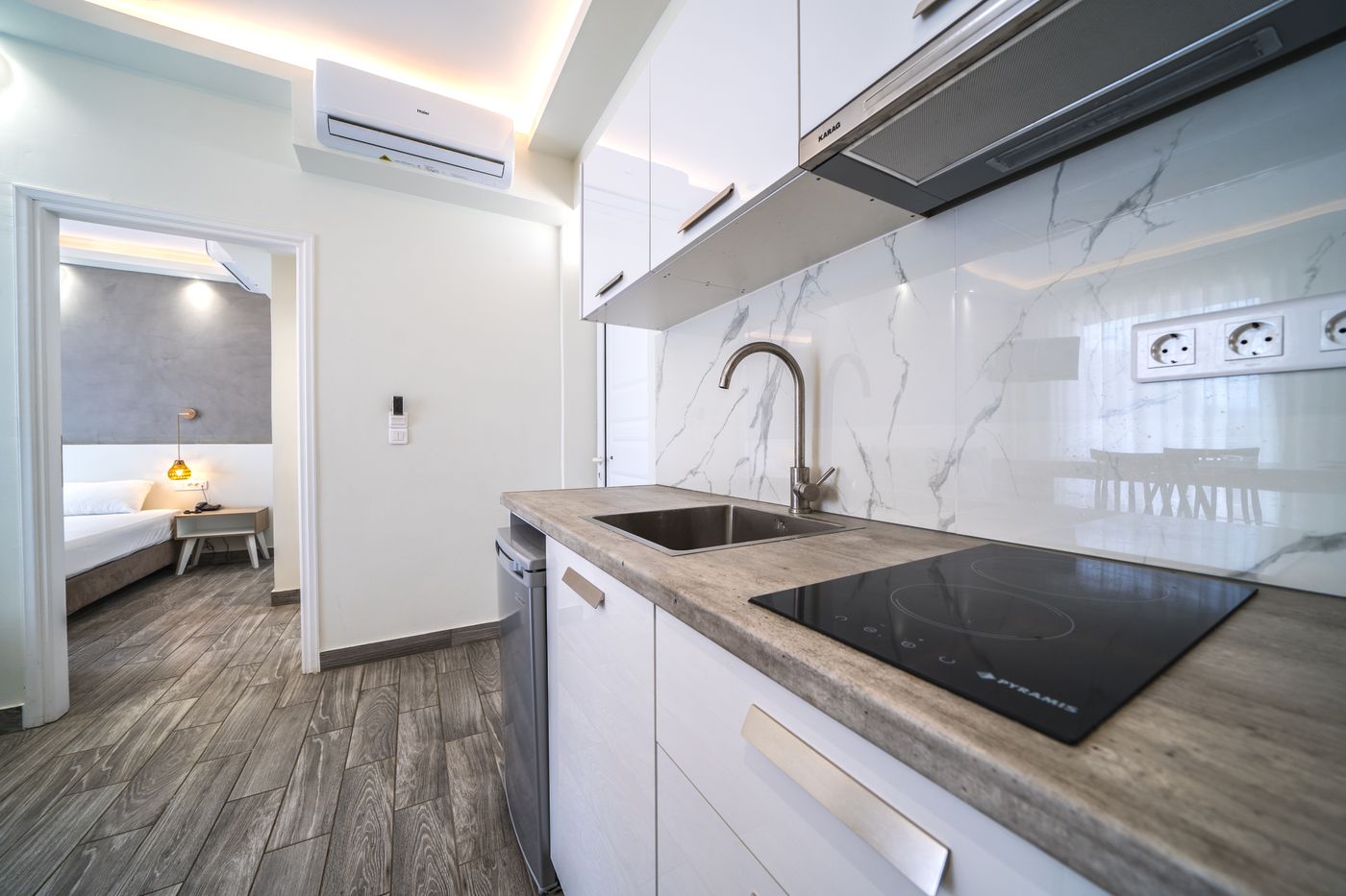 Porto-Kalamaki-Hotel-Apartments-Room-28