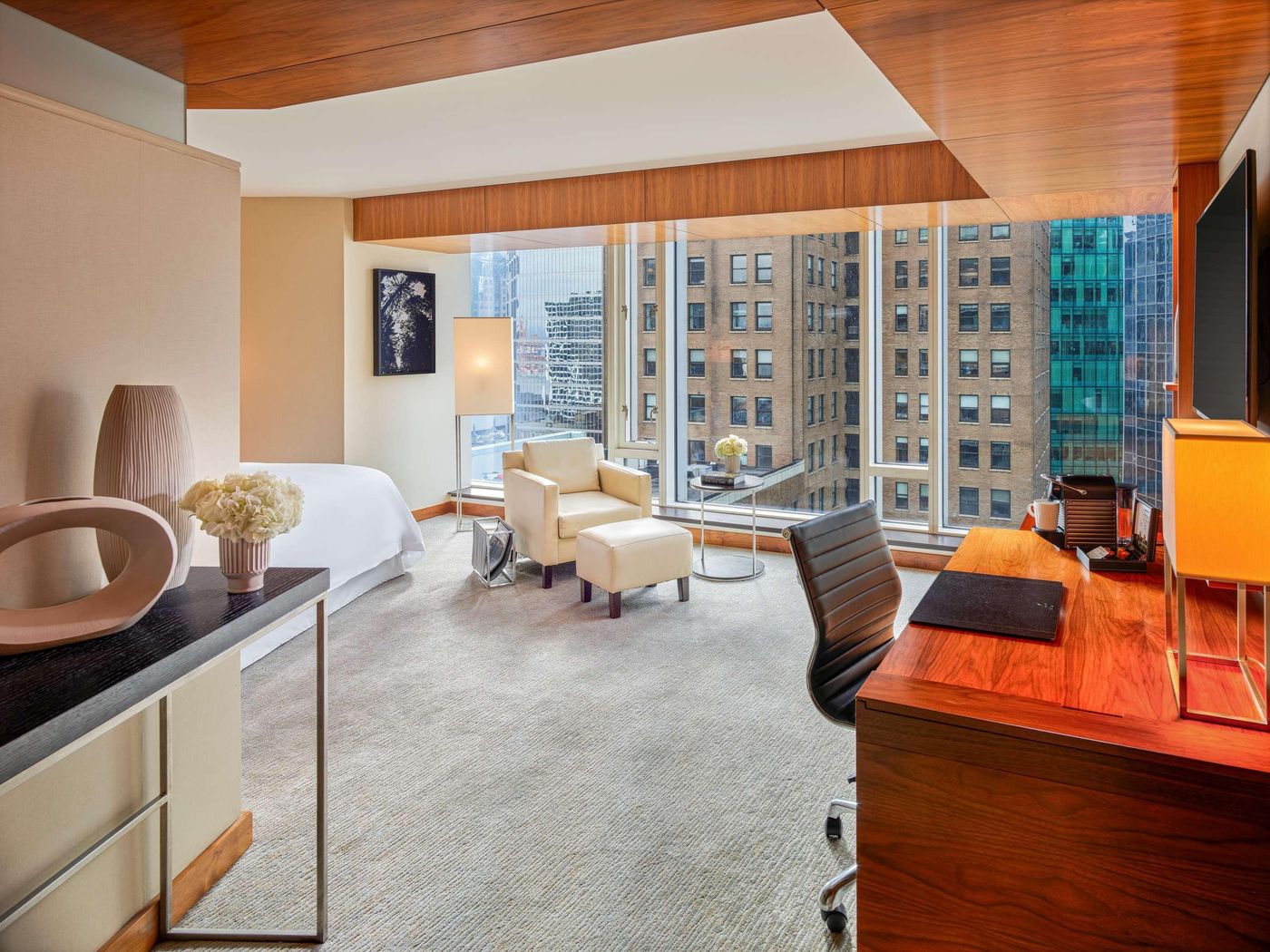 Fairmont-Pacific-Rim-Room-10