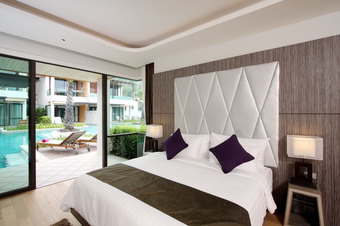 Wyndham-Sea-Pearl-Resort-Phuket-Room-19