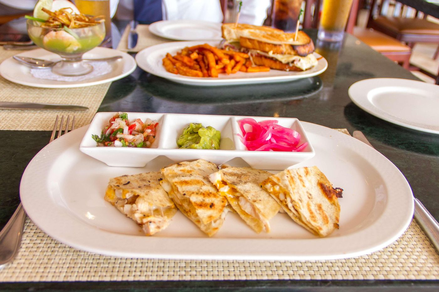 Royal-Hideaway-Playacar-All-Inclusive-Restaurant-50