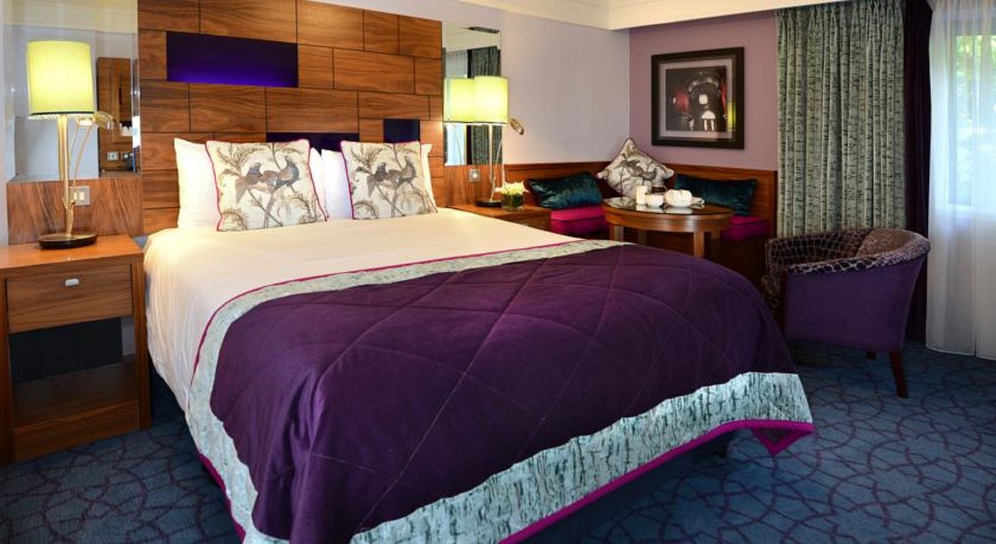 Clontarf-Castle-Room-16