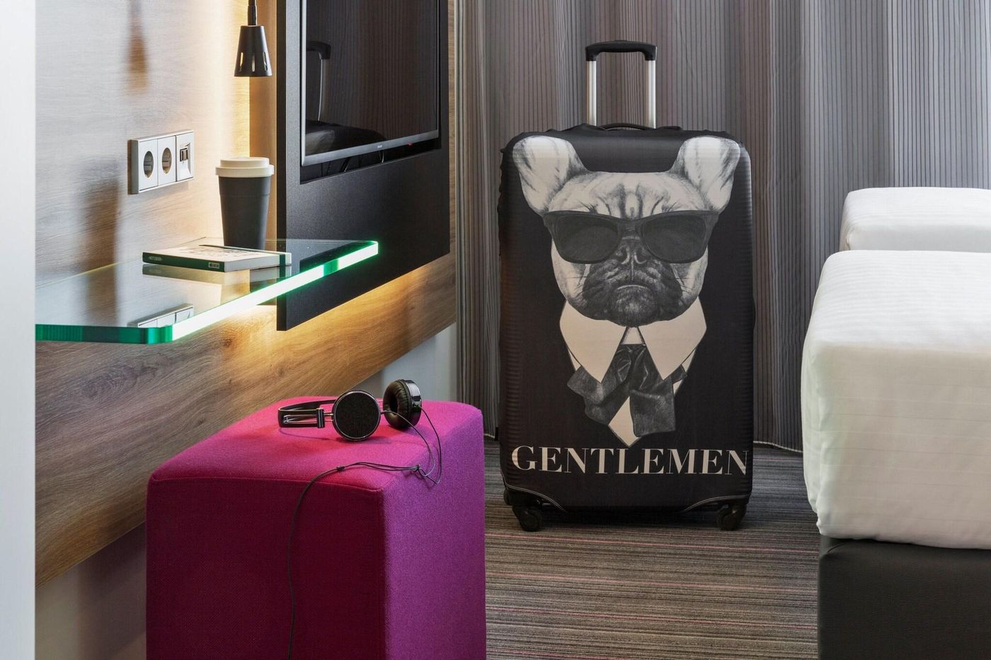 Moxy-Copenhagen-Sydhavnen-Room-32