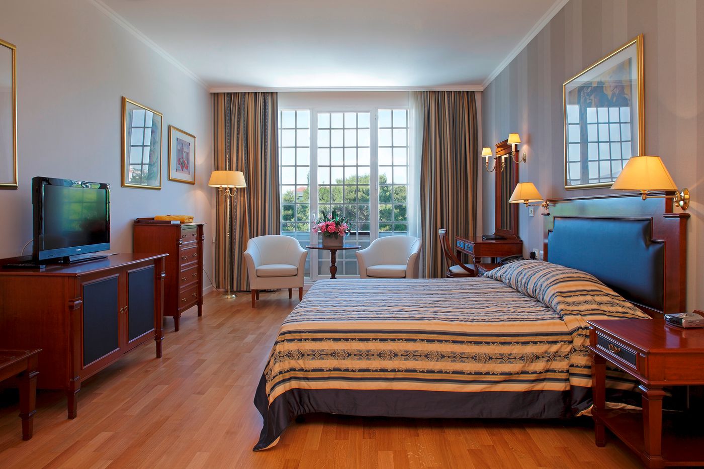 Theoxenia-Palace-Room-16