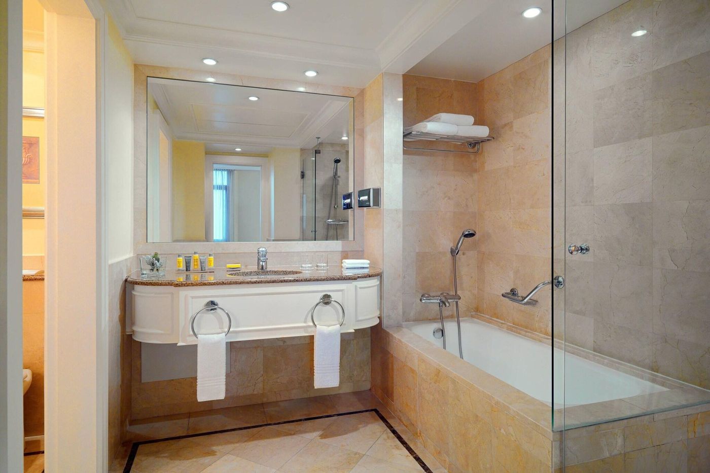 Marriott-Hotel-Lisbon-Room-42