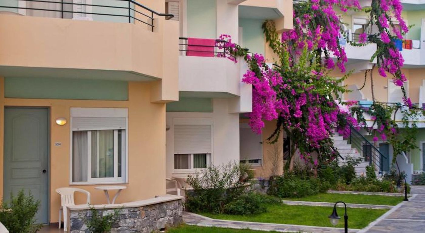 Dedalos-Beach-Hotel-General-view-9