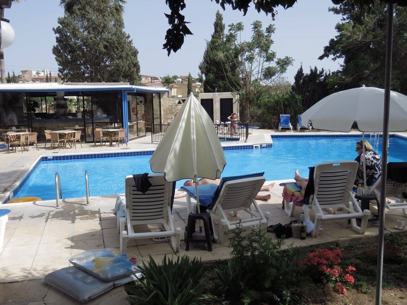 Hilltop Gardens Apartments