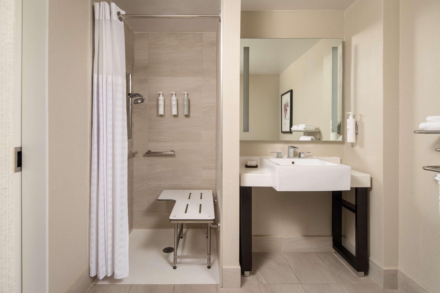 Embassy-Suites-by-Hilton-New-York-Manhattan-Times-Sq-Room-50