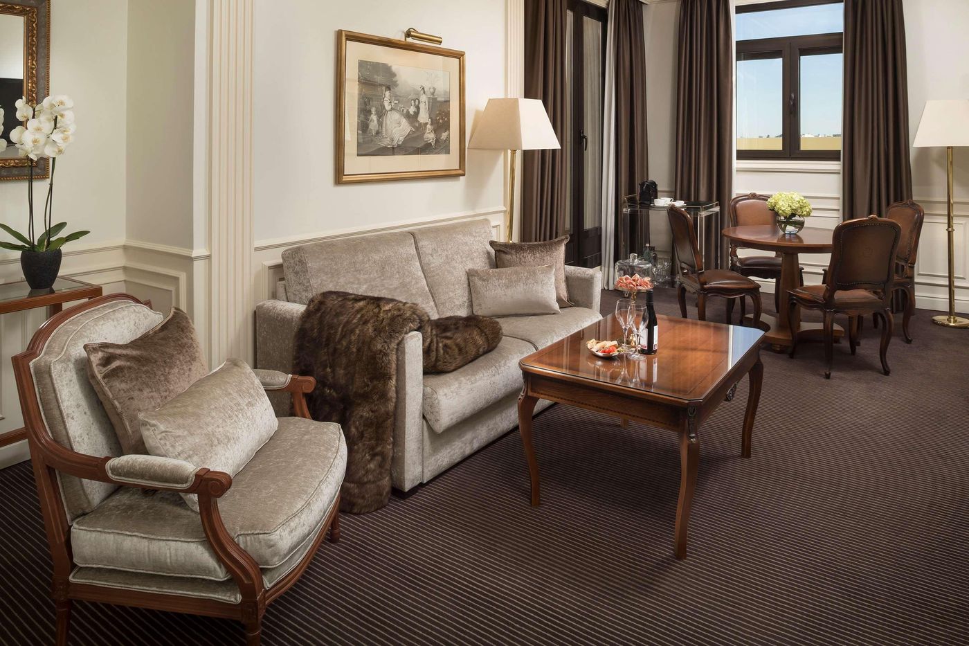 F-nix-Gran-Melia-Room-13