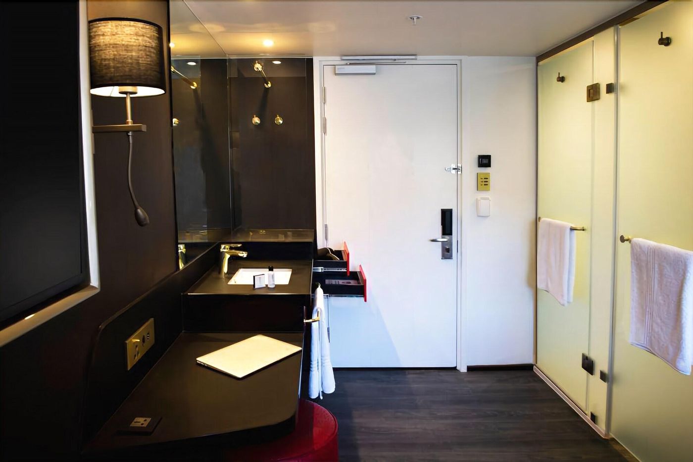 ONOMO-Hotel-Cape-Town-Foreshore-Room-3