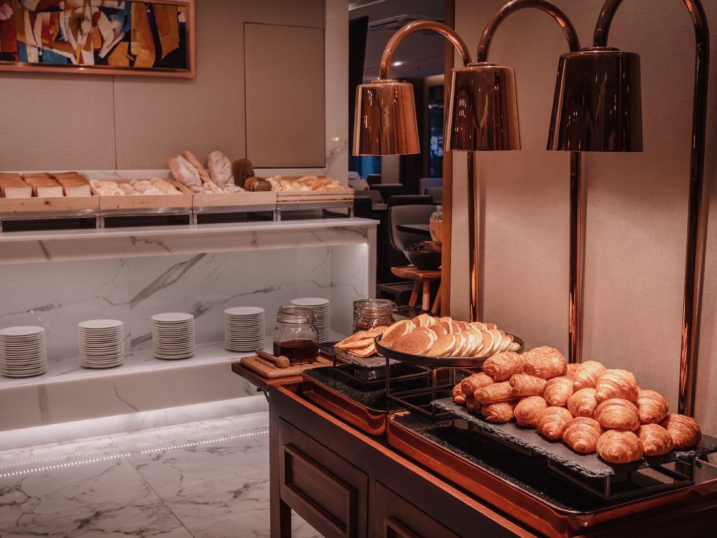 Aira-Hotel-Bangkok-Restaurant-69