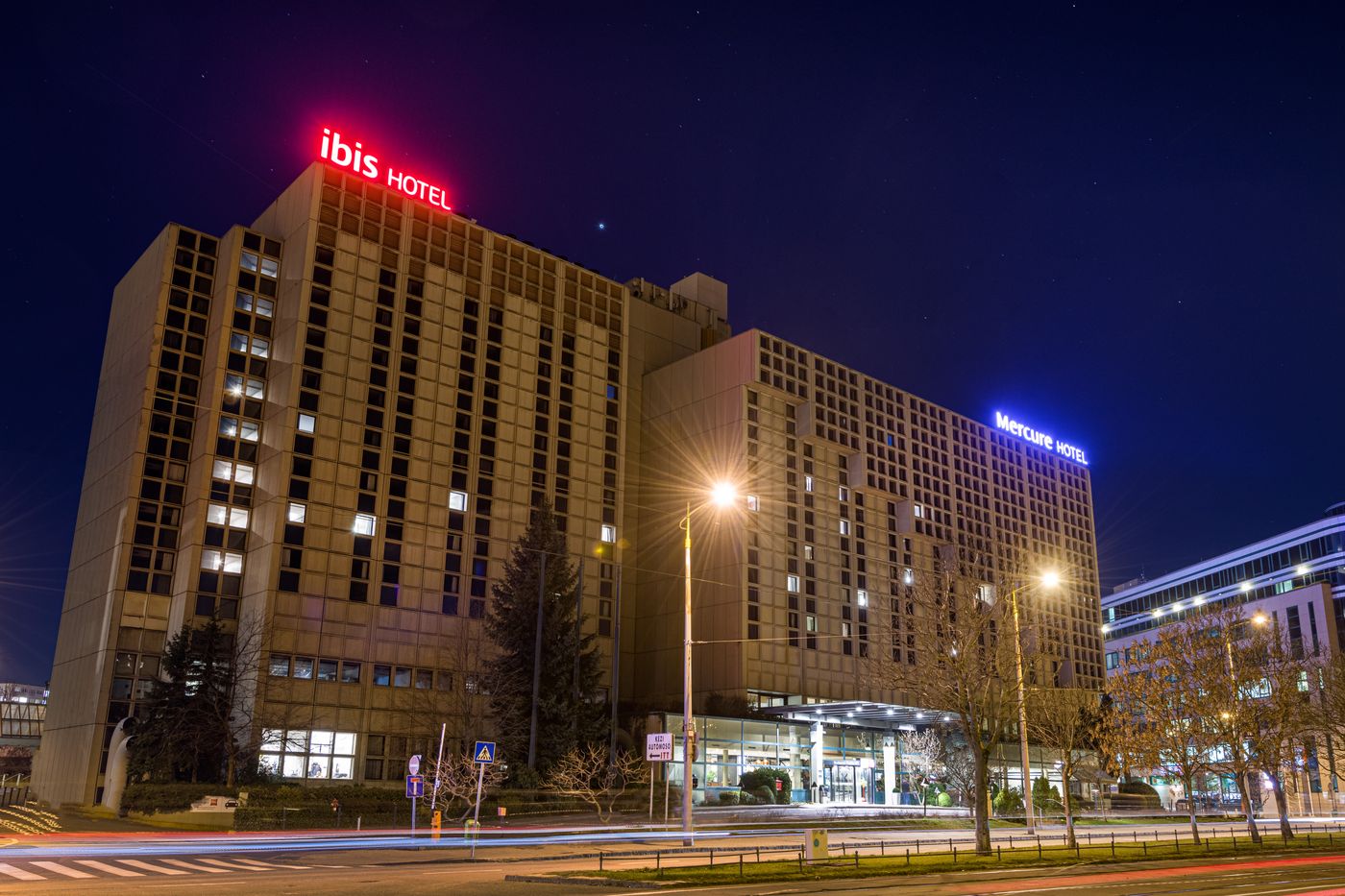 Ibis-Budapest-Castle-Hill-General-view-11